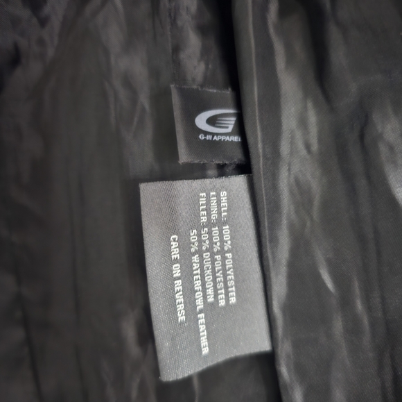 Kenneth Cole Black quilted coat size M - Picture 8 of 10